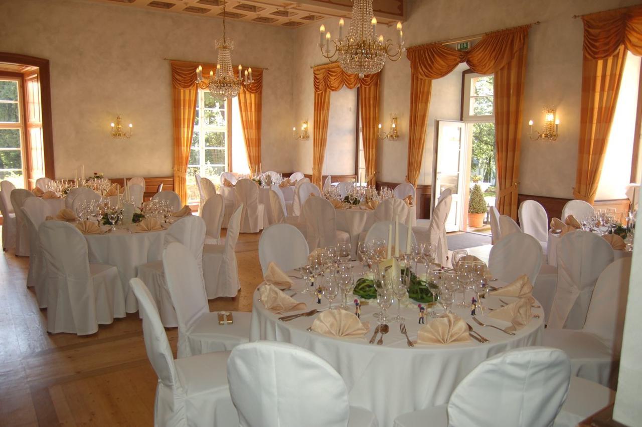 Schlosshotelgedern Exteriör bild