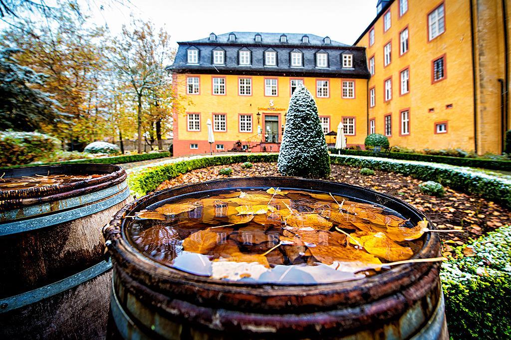 Schlosshotelgedern Exteriör bild